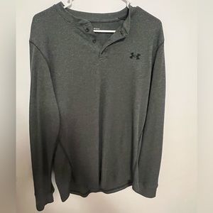 Men’s Under Armour Henley. Gray. Large.